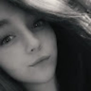 Meet your Posher, Carrie